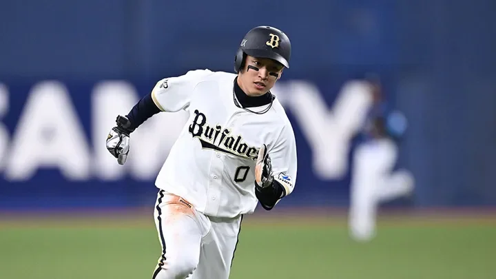 Compensating for the absence of key players with teamwork: Exploring the commonalities between this season's Orix Buffaloes and their three consecutive league championships.